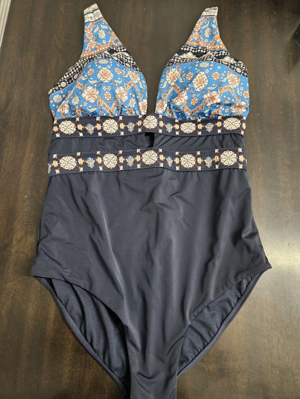 NWOT Swimsuits For One Piece Swimsuit Size Size 16 - Picture 3 of 10